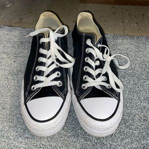 Converse Chuck Taylor All Stars Blue and White